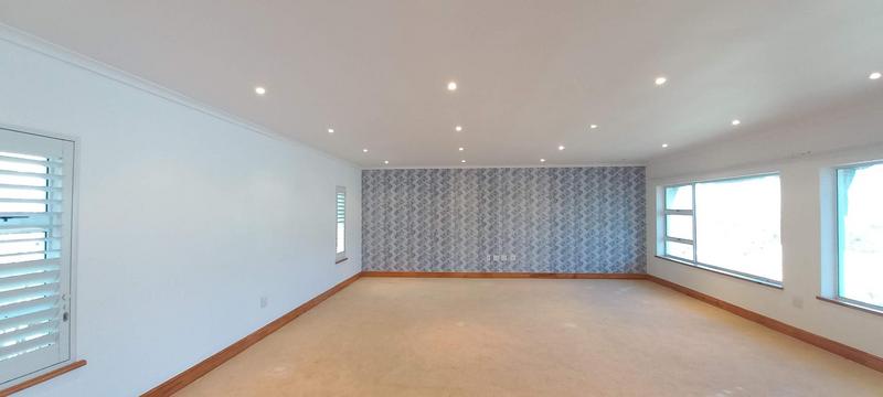 To Let 5 Bedroom Property for Rent in Briza Western Cape